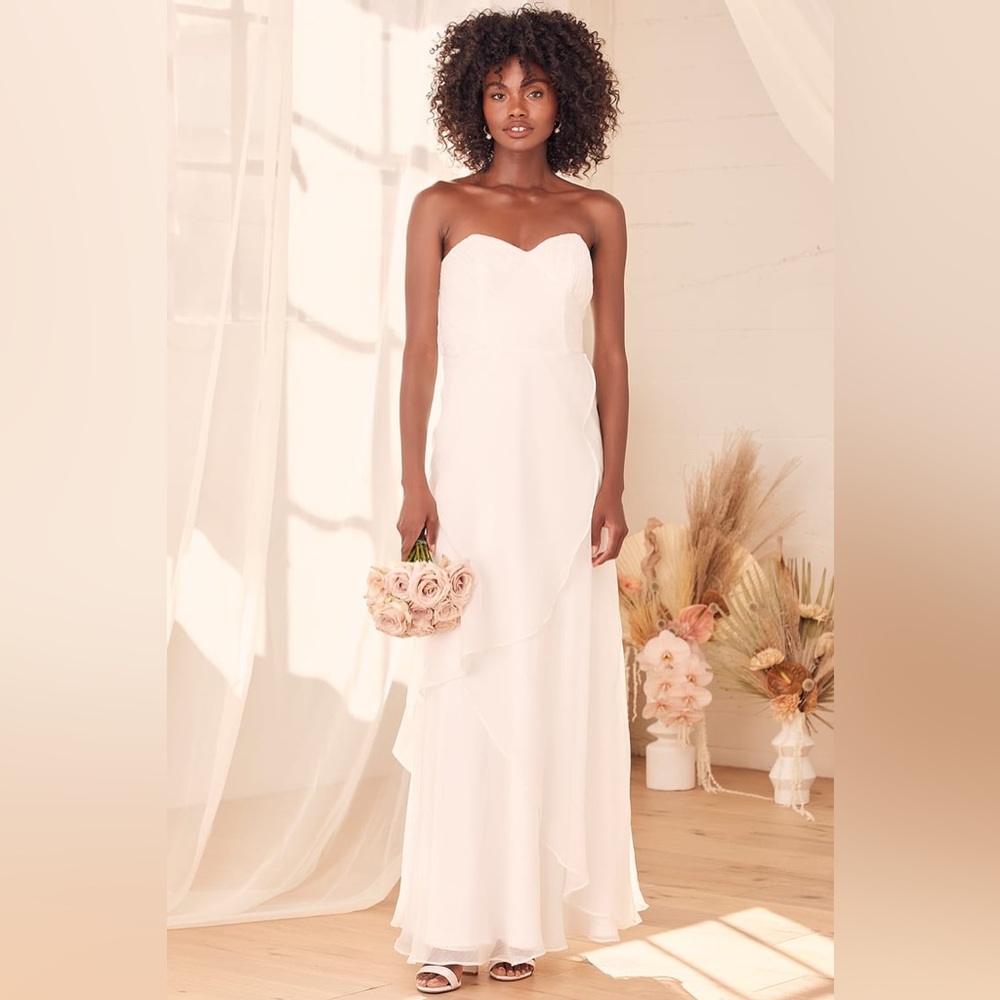 Lulus White Strapless Wedding Dress, Size Medium, NWT